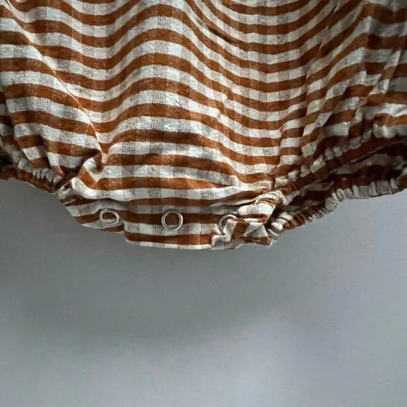 RYLEE + CRU Baby Brown White Gingham Long Sleeve Bubble Onesie Size 12-18 months - Picture 7 of 8